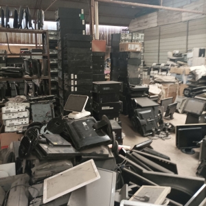 傳統(tǒng)回收像闖關(guān)？深圳上門(mén)回收一路開(kāi)掛，舊物變現(xiàn)爽翻天